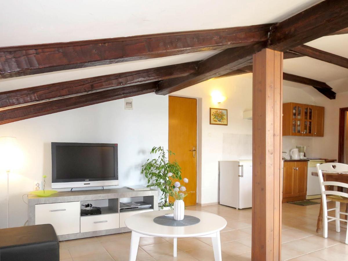 Apartment Lukeni-1 By Interhome Vinjerac Εξωτερικό φωτογραφία