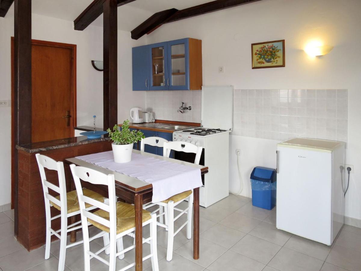 Apartment Lukeni-1 By Interhome Vinjerac Εξωτερικό φωτογραφία